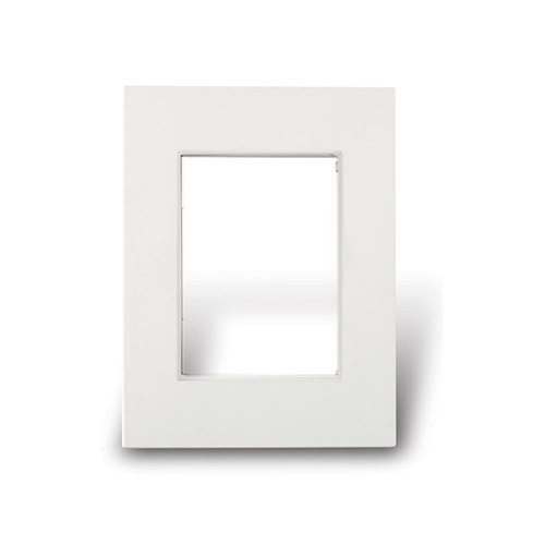 TAPA Y DISTANC.BLANCO C/RIBETE 4950